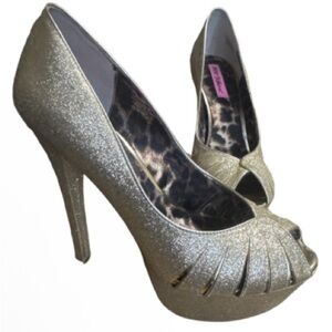 Betsey Johnson Breanne Elegant Gold Glitter Peep-Toe Heels